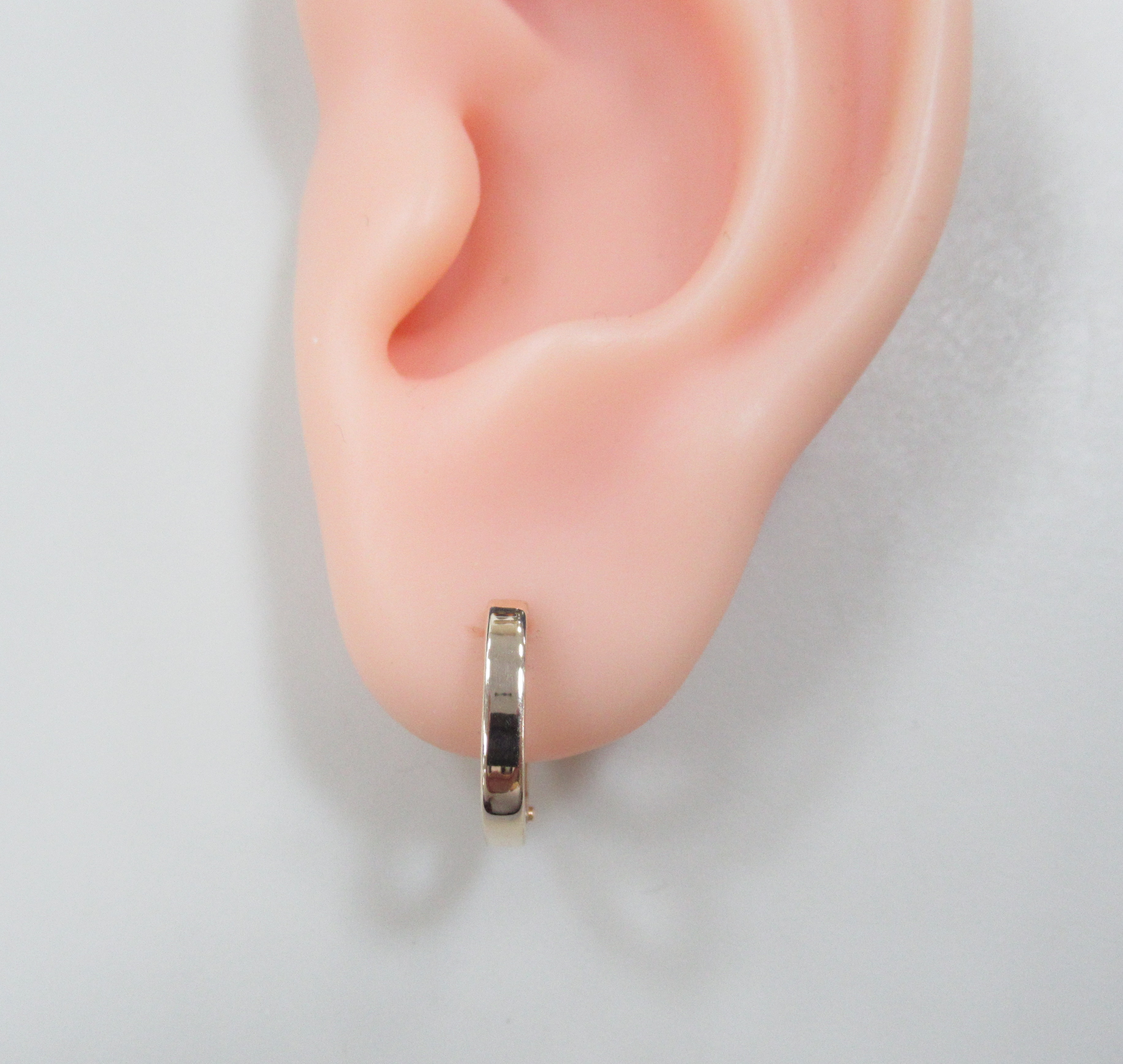 10519-000774 Серьги (Au 375)